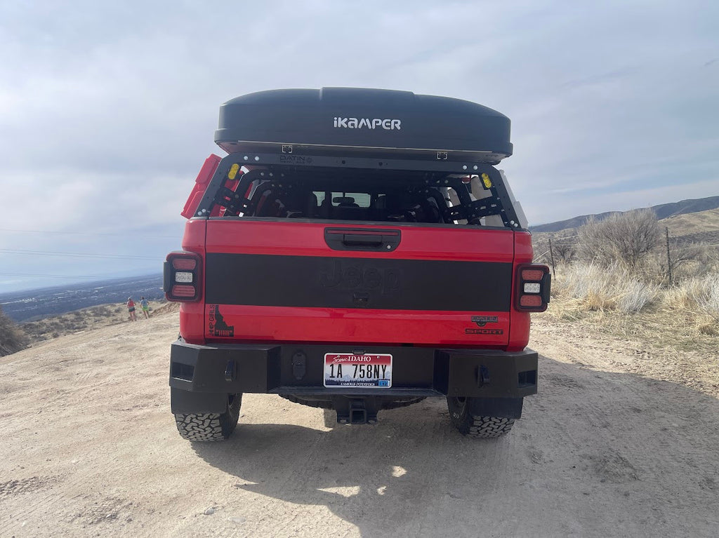 Gladiator Base station 12 bed rack