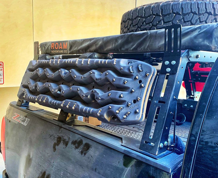 Tread Pro Mounts 